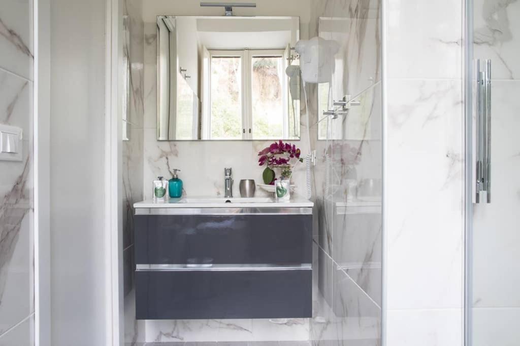 Silver Luxury Jacuzzi Suite Trastevere - Top Collection Roma Ngoại thất bức ảnh